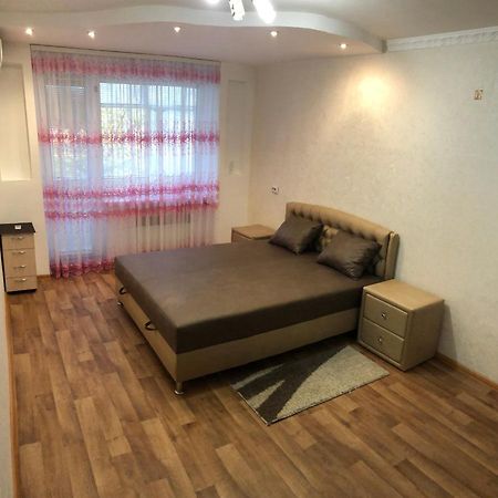 Apartment Shevchenka 154 Нікополь Екстер'єр фото