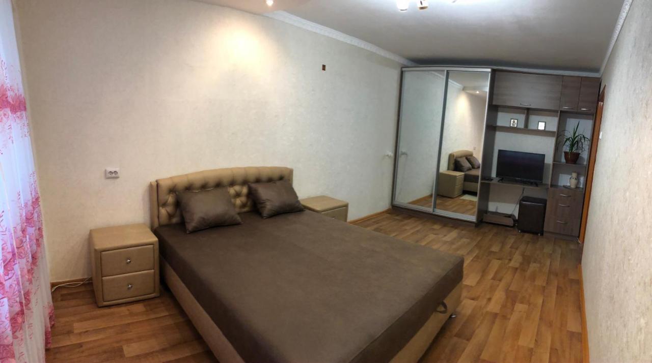 Apartment Shevchenka 154 Нікополь Екстер'єр фото